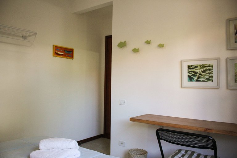 Bz10 House in a gated club community steps from the beach