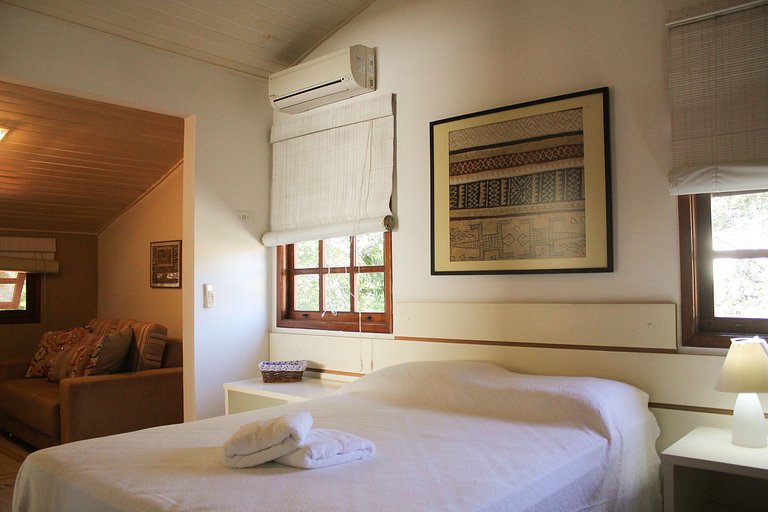 Bz10 - Casa em Condomínio Clube a Passos da praia