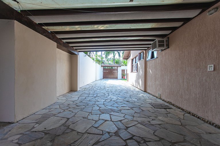 Casa em Geribá c/ Piscina e sauna, 6 quartos BZ11