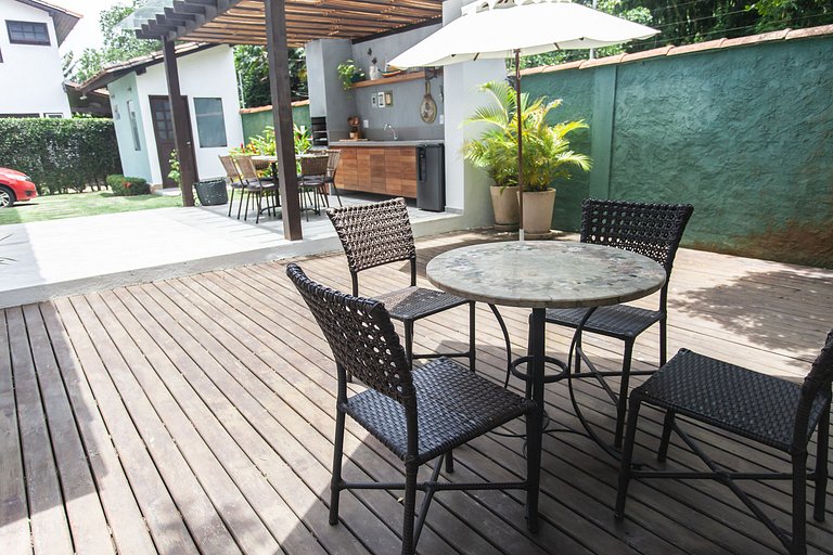 Bz10 Hermosa casa! 4 suites en condominio cerrado!