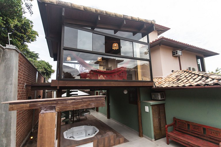 600m da Orla Bardot! Linda casa 4 suites