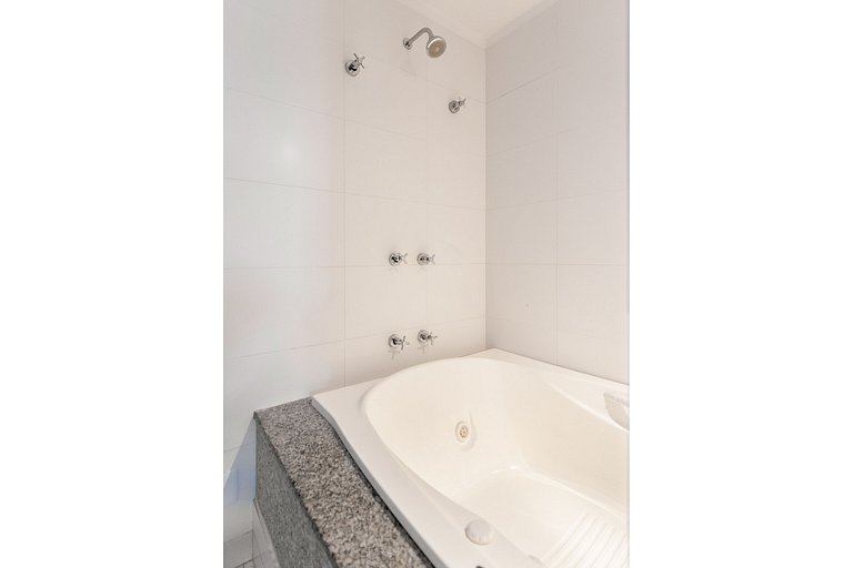 40metros da Praia!Linda casa c/ piscina privativa! BZ26