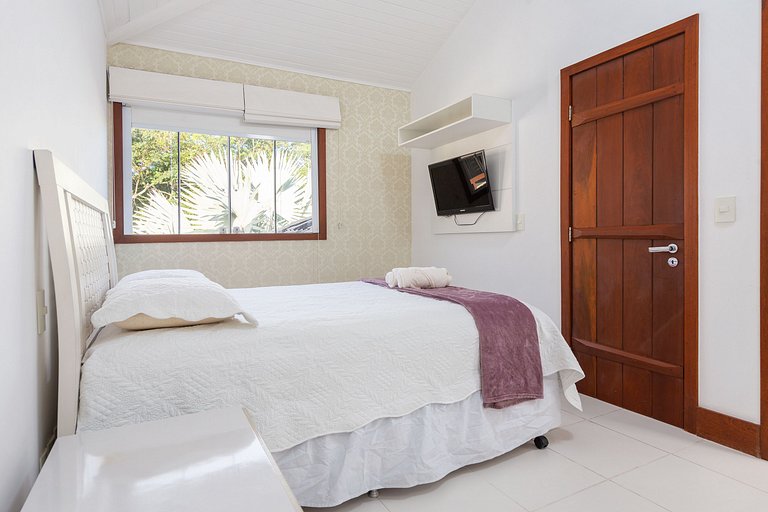 Bz05 House with pool and 5 Geribá suites
