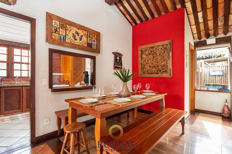 Casa com piscina/sauna/churrasqueira a 300m da praia BZ34
