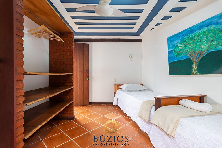 Casa com piscina/sauna/churrasqueira a 300m da praia BZ34