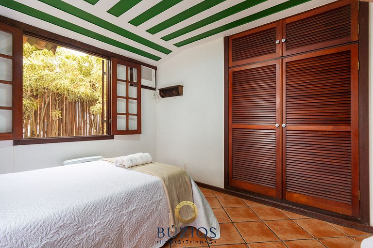 Casa com piscina/sauna/churrasqueira a 300m da praia BZ34