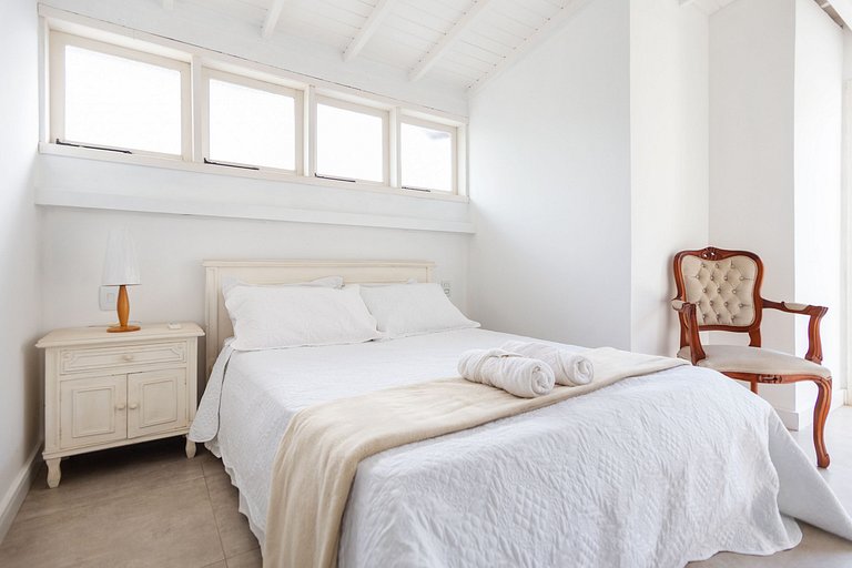 Bz09 frente al mar! Casa con 5 suites!