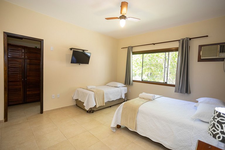 Bz19 a 200 m de la Playa de Ferradura Casa independiente