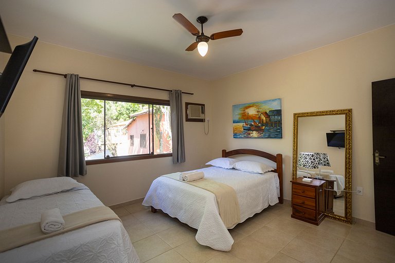 Bz19 a 200 m de la Playa de Ferradura Casa independiente