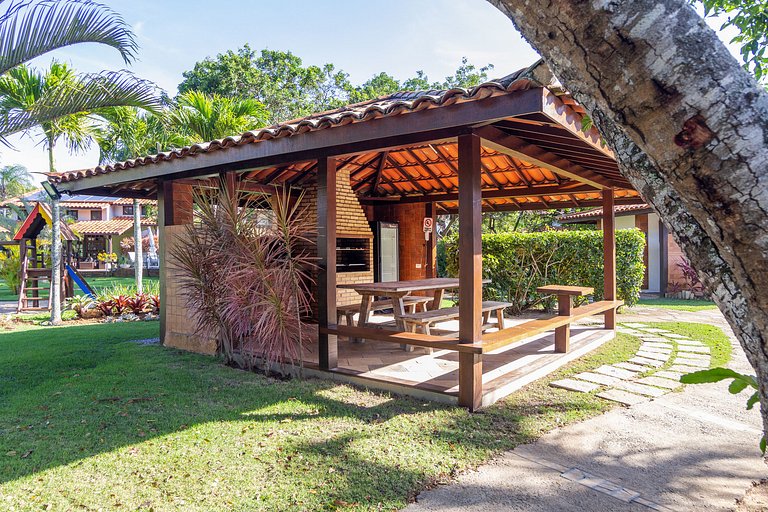 Bz10 - Casa em Condomínio Clube a Passos da praia