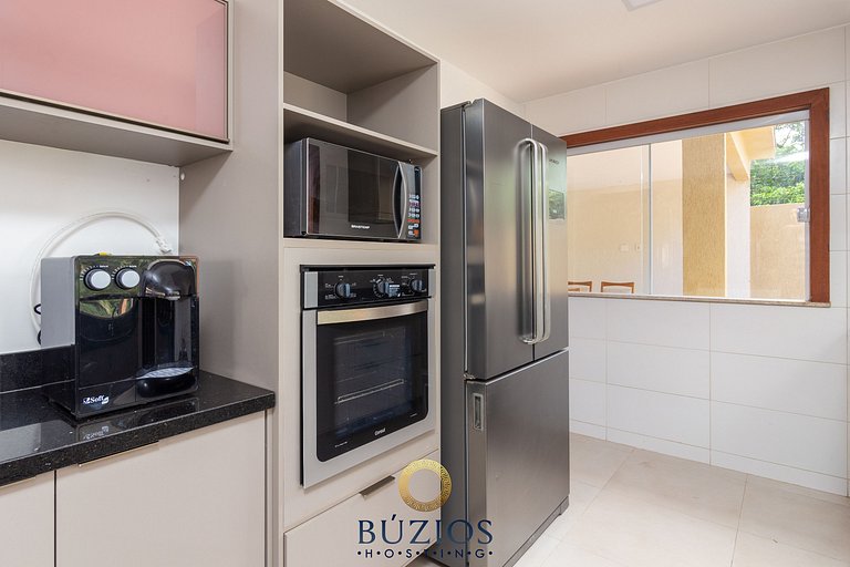 Bz40 House 180m from the beach with private pool