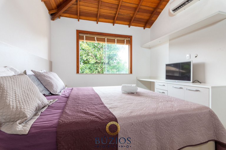 Bz40 House 180m from the beach with private pool
