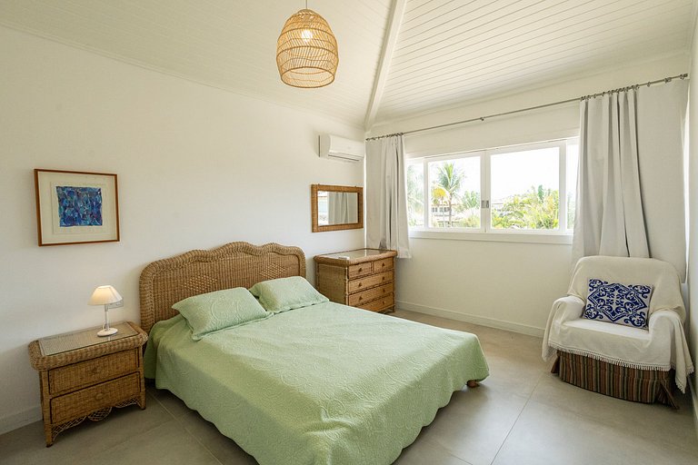 BZ42 Na Quadra da praia! Casa alto padrão completa