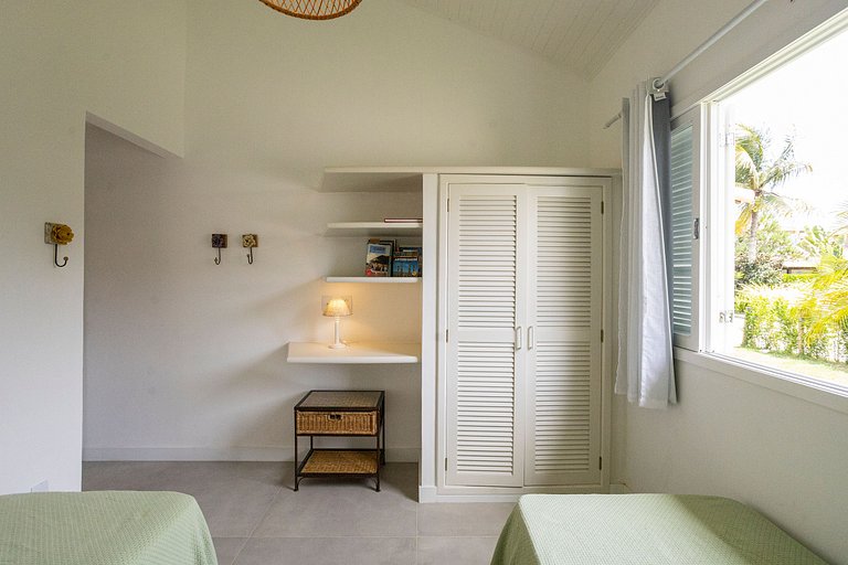 BZ42 Na Quadra da praia! Casa alto padrão completa