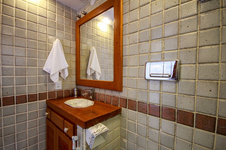 Bz46 300m da praia! Casa com Jacuzzi e 5 suítes!