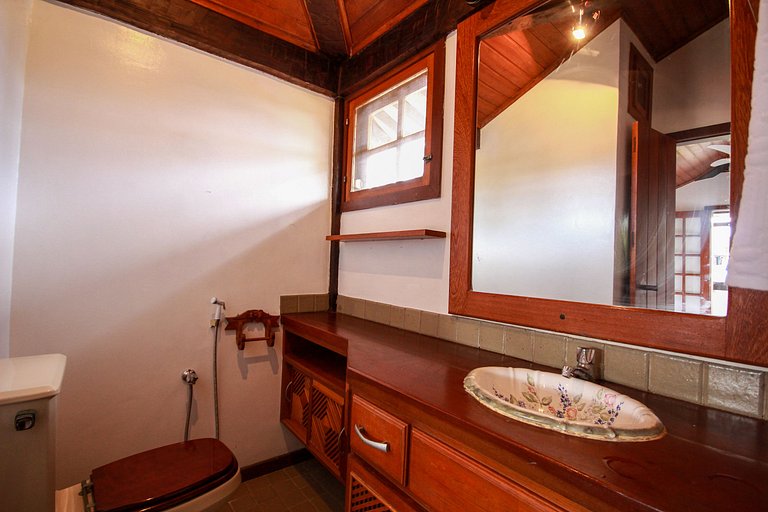 Bz46 150m from the beach! House with Jacuzzi and 5 suites!