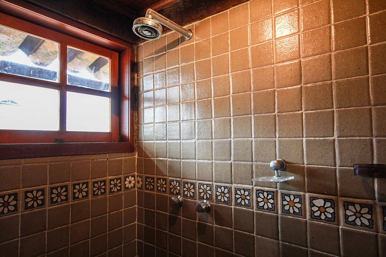 Bz46 a 300 metros de la playa Casa con jacuzzi y 5 suites