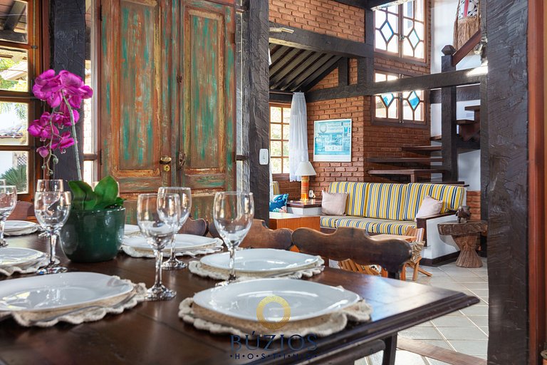 Bz46 300m from the beach! House with Jacuzzi and 5 suites!