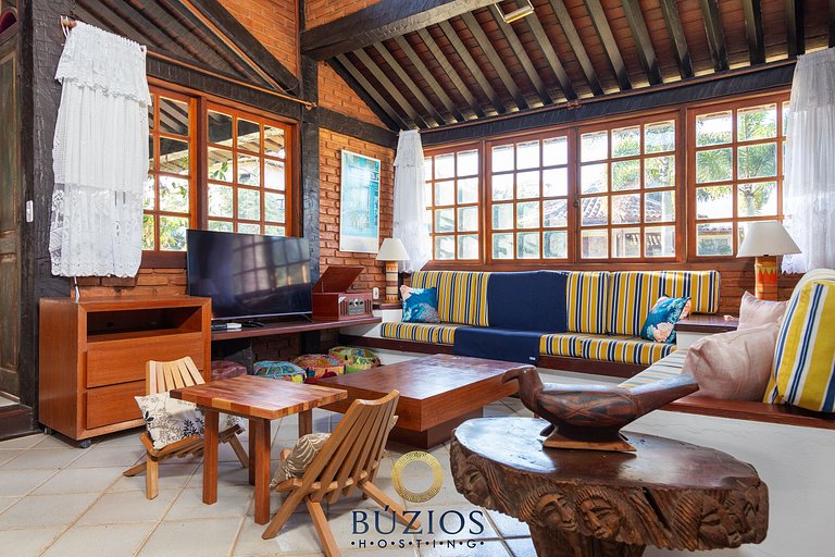 Bz46 150m from the beach! House with Jacuzzi and 5 suites!