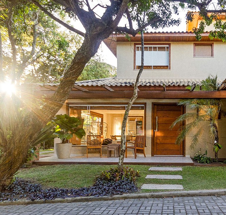 Bz15 Hermosa casa con 4 suites - Club Residencial