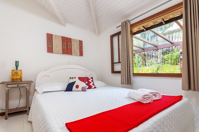 BZ62 Center! Large house, 5 suites and gourmet area