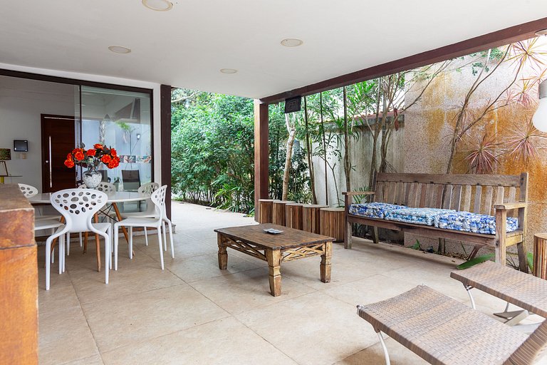 Bz65 House 200 meters from the beach with 4 suites