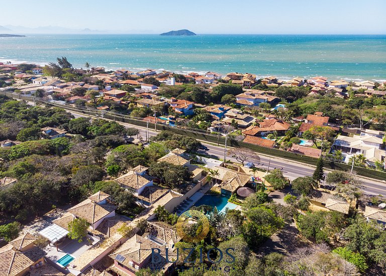 Bz65 Casa a 150 metros da praia com 4 suítes