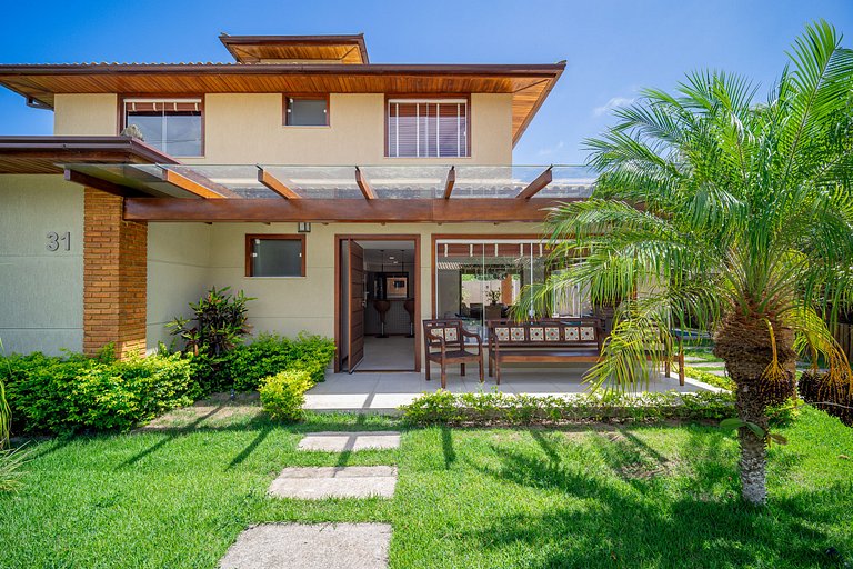 Bz67 Casa 150m da praia c/ piscina e sauna priv.