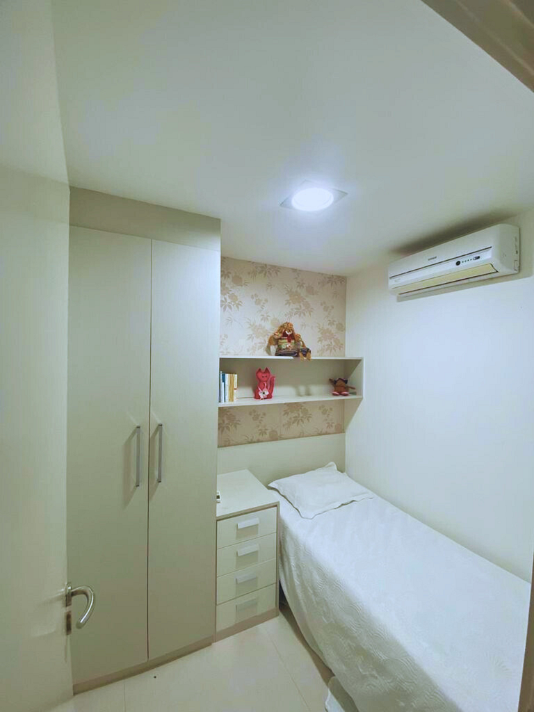 Casa c/ piscina privativa prox. à Rua das Pedras