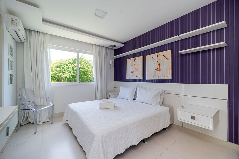 Casa c/ piscina privativa prox. à Rua das Pedras