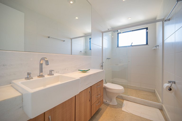 Bz58 Beautiful house with private pool and lake view