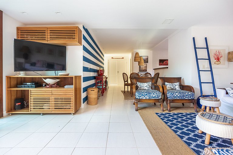 650m de Rua das Pedras, CASA c/ Piscina privada