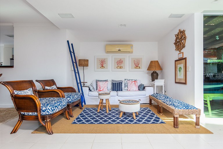 650m de Rua das Pedras, CASA c/ Piscina privada