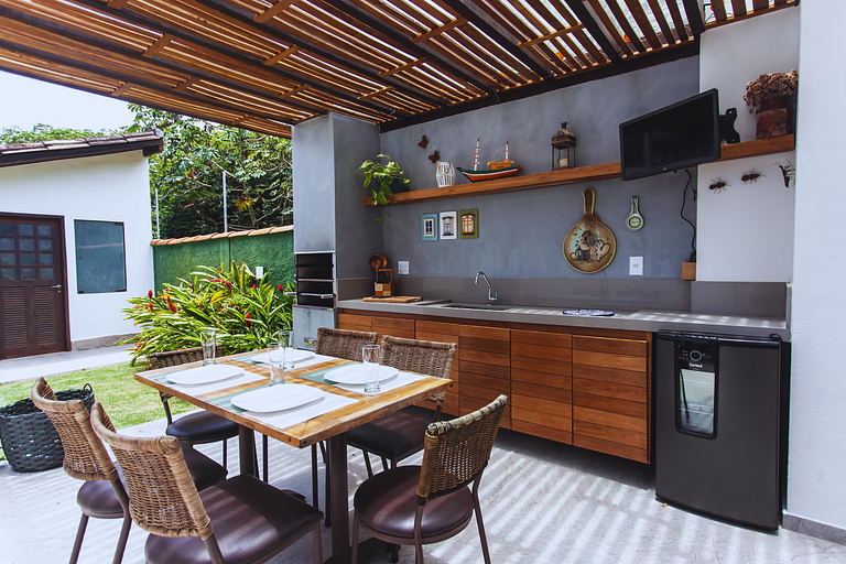 Bz10 Hermosa casa! 4 suites en condominio cerrado!