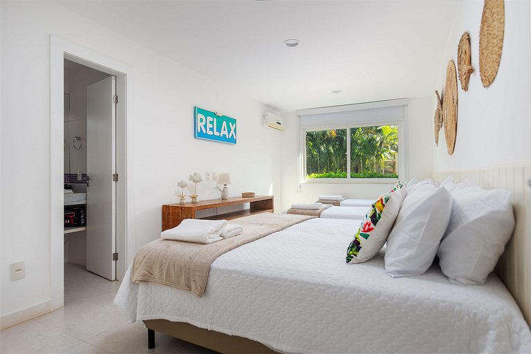 Bz71 Center! Beautiful house with private pool!