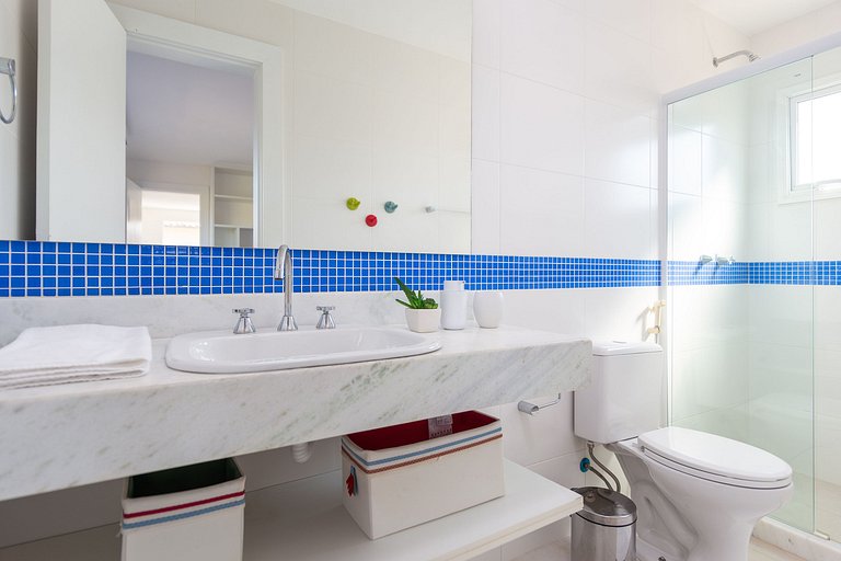 Bz71 Center! Beautiful house with private pool!