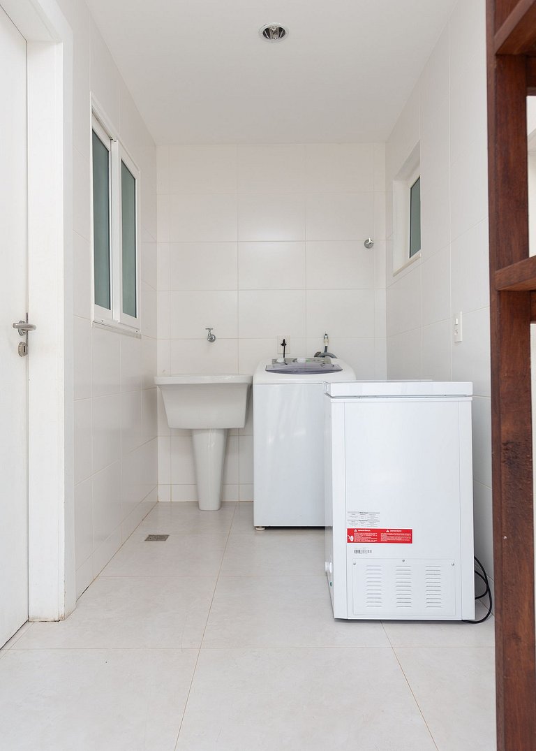 ¡Centro Bz71! Preciosa casa con piscina privada!