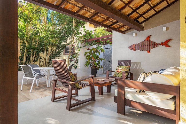 Bz 51 Center! High standard, 4 Suites with/ Private leisure