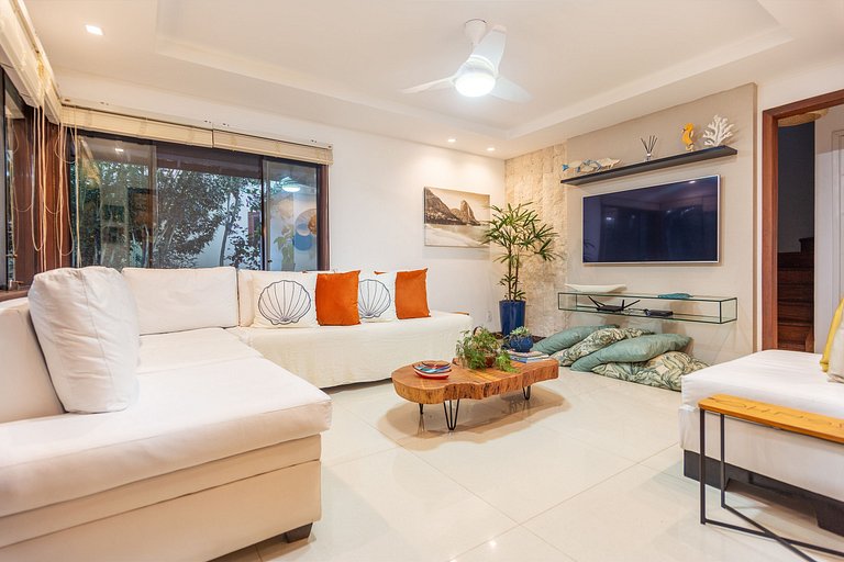 Bz 51 Center! High standard, 4 Suites with/ Private leisure