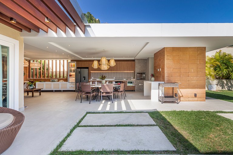 Bz45 Rua das Pedras! Luxury house with swimming pool