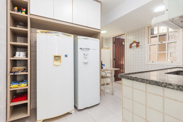 Bz75 Casa 4 suítes em Geriba 400 metros da praia