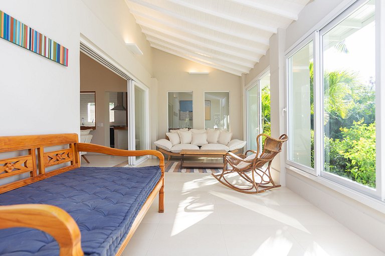 BZ76 large house with 3 suites and private pool