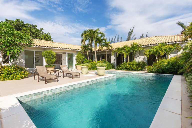 BZ76 casa grande con 3 suites y piscina privada
