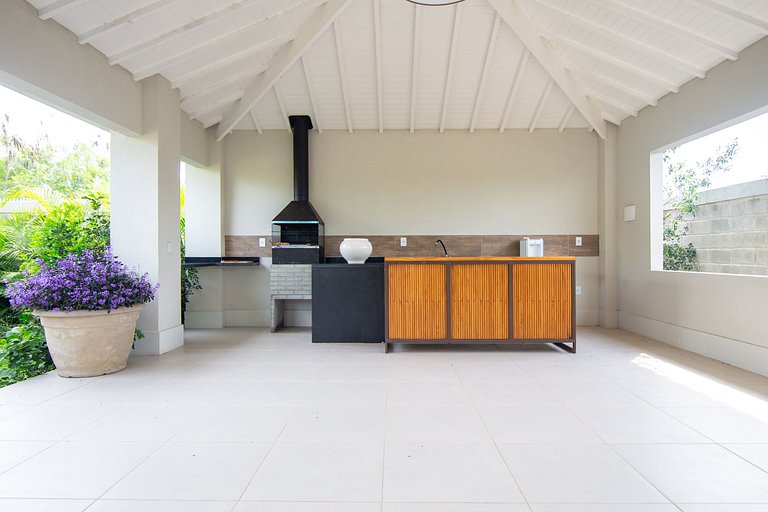 BZ76 casa grande con 3 suites y piscina privada