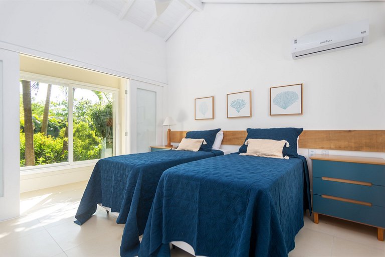 BZ76 casa grande con 3 suites y piscina privada