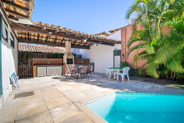 Bz39 House with private pool 300m from the beach!