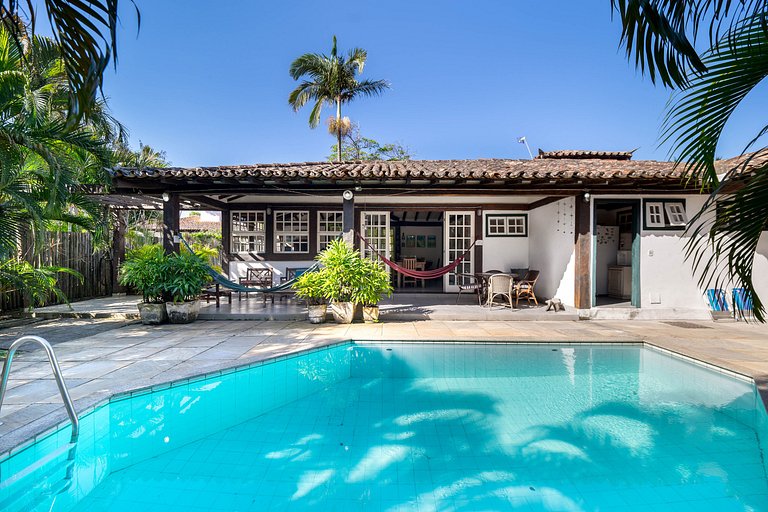 Bz39 Casa c/ piscina privativa a 300m da praia!