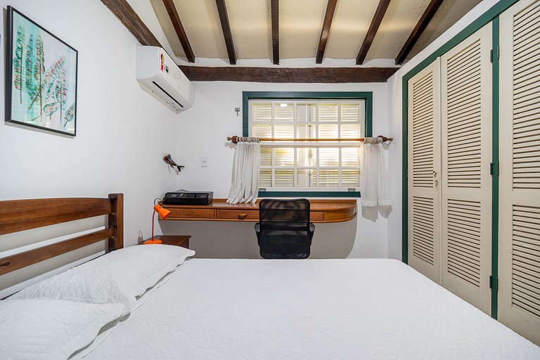 Bz39 House with private pool 300m from the beach!