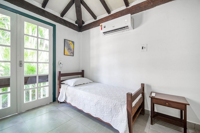 BZ39 House with private pool 150 m from the beach
