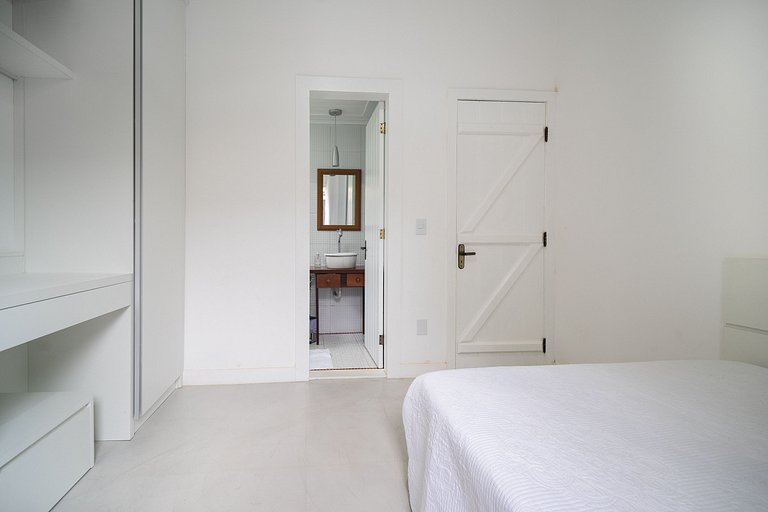 Bz88 350 meters from the beach! 4-bedroom house